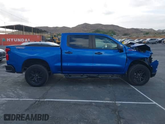 2023 Chevrolet Silverado 1500 LT Trail Boss с VIN 3GCUDFE88PG245643, выставлен на аукционе IAAI как лот 43423258 с пробегом 51 970 миль миль и . История ставок и продаж доступна на DreamBid. Изображение 14.