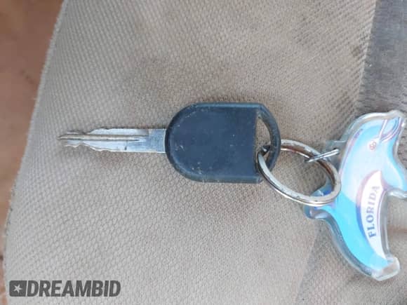 2005 Ford F-150 STX with VIN 1FTRX12W35FA03246, listed as a IAAI auction lot 41824509 with 282,022 mi miles and . Bid and sale history available at DreamBid. Image 11.