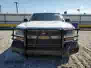 2019 Chevrolet Silverado 1500 Work Truck z VIN 2GCVKNEC0K1199218, wystawiony jako Copart lot #87089695 z przebiegiem 134 099 mil mil oraz Czysty tytuł • Clean title. Historia ofert i sprzedaży dostępna na DreamBid. Obrazek 5.