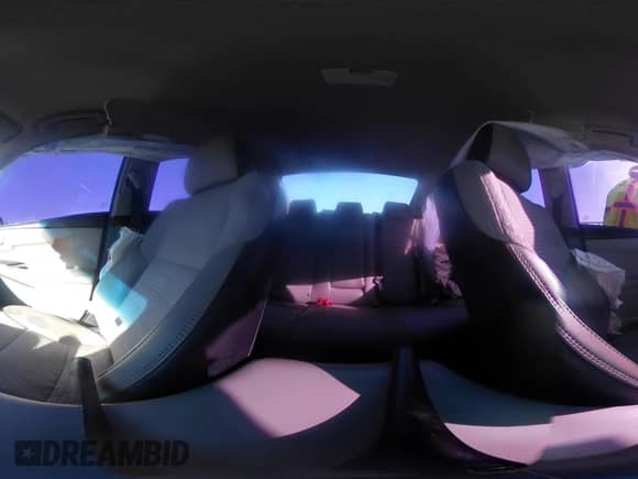 2015 Toyota Camry LE с VIN 4T1BD1FK0FU145435, выставлен на аукционе IAAI как лот 43471133 с пробегом 207 801 миль миль и . История ставок и продаж доступна на DreamBid. Изображение 18.