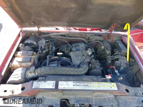 1998 Ford Explorer XL z VIN 1FMZU32X2WUC12399, wystawiony jako IAAI lot #41627104 z przebiegiem 237 148 mil mil oraz . Historia ofert i sprzedaży dostępna na DreamBid. Obrazek 10.