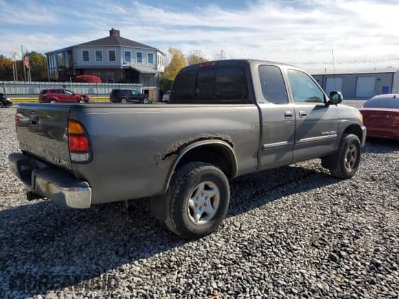 2004 Toyota Tundra SR5 z VIN 5TBBT44184S452719, wystawiony jako Copart lot #89925925 z przebiegiem 126 745 mil mil oraz Czysty tytuł • Clean title. Historia ofert i sprzedaży dostępna na DreamBid. Obrazek 3.