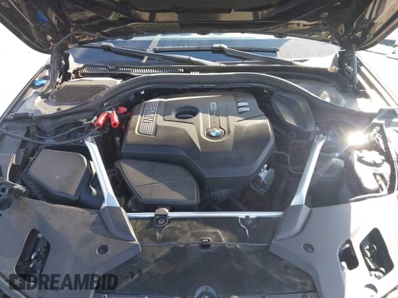 2019 BMW 5 Series 530i xDrive with VIN WBAJA7C59KWW15919, listed as a IAAI auction lot 43396100 with 104,228 mi miles and . Bid and sale history available at DreamBid. Image 10.