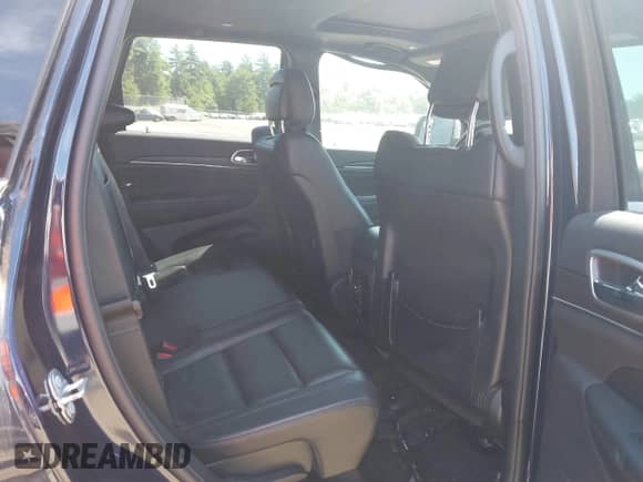2018 Jeep Grand Cherokee Limited with VIN 1C4RJFBG6JC181140, listed as a IAAI auction lot 42989036 with 61,600 mi miles and . Bid and sale history available at DreamBid. Image 8.
