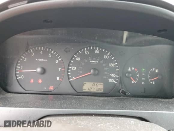 2005 Hyundai XG с VIN KMHFU45E45A382735, выставлен на аукционе Copart как лот 56143445 с пробегом 127 188 миль миль и Списание • Salvage title. История ставок и продаж доступна на DreamBid. Изображение 9.