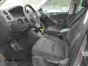 2009 Volkswagen Tiguan S with VIN WVGAV75N39W003838, listed as a Copart auction lot 62496695 with 100,939 mi miles and Clean title. Bid and sale history available at DreamBid. Image 7.