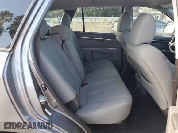 2010 Hyundai Santa Fe GLS z VIN 5NMSG3AB6AH379299, wystawiony jako Copart lot #65987014 z przebiegiem 134 917 mil mil oraz Szkoda całkowita • Salvage title. Historia ofert i sprzedaży dostępna na DreamBid. Obrazek 12.