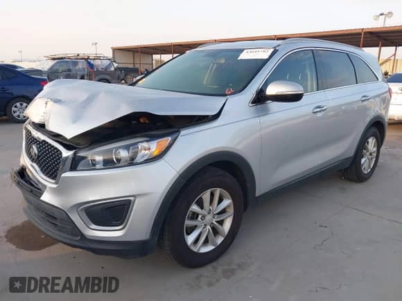 2016 Kia Sorento L with VIN 5XYPG4A31GG013919, listed as a IAAI auction lot 43041782 with 96,771 mi miles and . Bid and sale history available at DreamBid. Image 19.