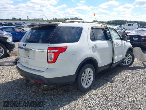2012 Ford Explorer XLT с VIN 1FMHK7D84CGA23360, выставлен на аукционе IAAI как лот 43420976 с пробегом 177 878 миль миль и . История ставок и продаж доступна на DreamBid. Изображение 4.