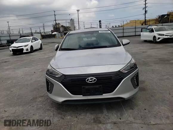 2019 Hyundai Ioniq с VIN KMHC65LD4KU105610, выставлен на аукционе Copart как лот 55694004 с пробегом 47 738 миль миль и Списание • Salvage title. История ставок и продаж доступна на DreamBid. Изображение 11.