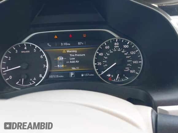 2018 Nissan Murano SV z VIN 5N1AZ2MGXJN109482, wystawiony jako IAAI lot #42325807 z przebiegiem 107 119 mil mil oraz . Historia ofert i sprzedaży dostępna na DreamBid. Obrazek 7.