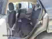 2003 Saturn VUE z VIN 5GZCZ53B33S820366, wystawiony jako Copart lot #69325454 z przebiegiem 198 602 mil mil oraz Szkoda całkowita • Salvage title. Historia ofert i sprzedaży dostępna na DreamBid. Obrazek 10.