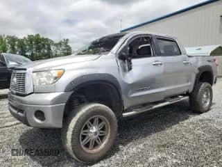 2012 Toyota Tundra с VIN 5TFDY5F19CX224418, выставлен на аукционе Copart как лот 58584835 с пробегом 134 433 миль миль и Списание • Salvage title. История ставок и продаж доступна на DreamBid. Изображение 1.
