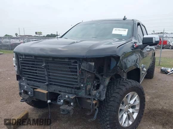2021 Chevrolet Silverado 1500 LTZ with VIN 3GCUYGEL1MG292569, listed as a IAAI auction lot 42303348 with 43,636 mi miles and . Bid and sale history available at DreamBid. Image 20.