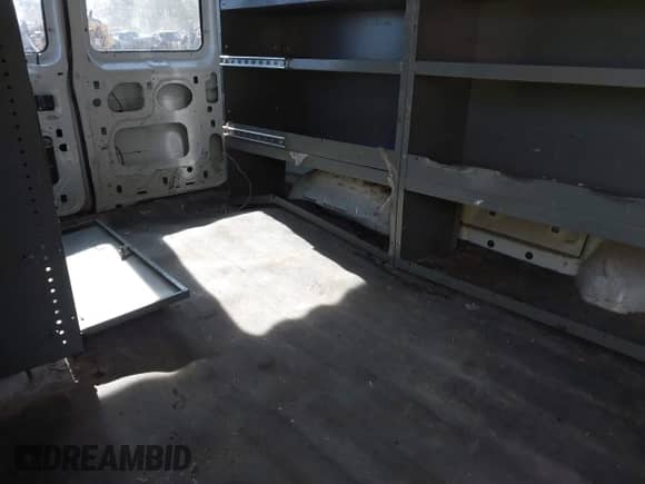 2005 Ford Econoline Cargo with VIN 1FTRE14W75HA86011, listed as a IAAI auction lot 42649719 with 176,639 mi miles and . Bid and sale history available at DreamBid. Image 8.