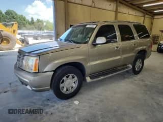 2003 Cadillac Escalade with VIN 1GYEK63NX3R263679, listed as a Copart auction lot 67063305 with 194,868 mi miles and Clean title. Bid and sale history available at DreamBid. Image 1.