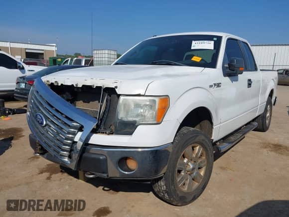 2010 Ford F-150 XL with VIN 1FTFX1EV9AFA03106, listed as a IAAI auction lot 43164726 with 325,022 mi miles and . Bid and sale history available at DreamBid. Image 2.