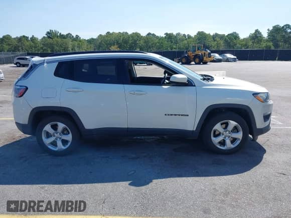 2021 Jeep Compass Altitude with VIN 3C4NJCBB9MT518698, listed as a IAAI auction lot 42848559 with 49,106 mi miles and . Bid and sale history available at DreamBid. Image 13.