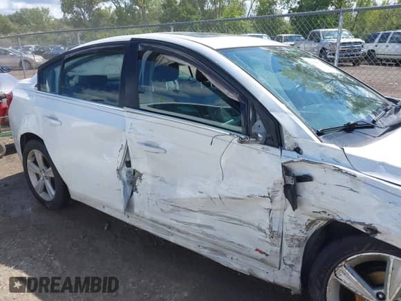 2015 Chevrolet Cruze LT with VIN 1G1PE5SB6F7162445, listed as a IAAI auction lot 43086055 with 150,117 mi miles and . Bid and sale history available at DreamBid. Image 13.