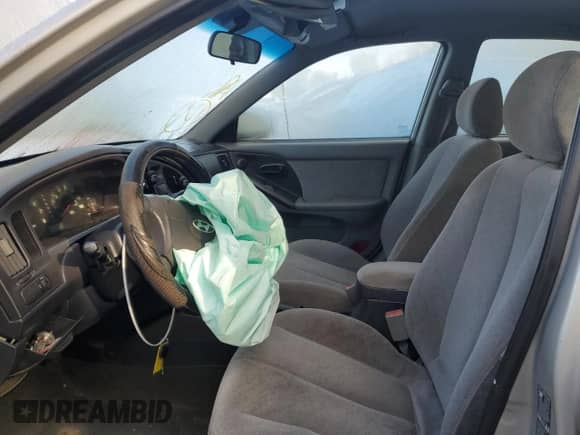 2006 Hyundai Elantra GLS с VIN KMHDN46D96U371871, выставлен на аукционе Copart как лот 81763885 с пробегом 174 661 миль миль и Списание • Salvage title. История ставок и продаж доступна на DreamBid. Изображение 7.