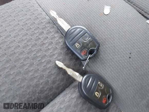 2013 Ford F-150 Lariat with VIN 1FTFW1ET5DFC93463, listed as a IAAI auction lot 43182949 with 133,397 mi miles and . Bid and sale history available at DreamBid. Image 11.