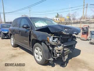 2017 Jeep Compass Latitude with VIN 1C4NJCEA3HD207105, listed as a IAAI auction lot 42055504 with 70,658 mi miles and . Bid and sale history available at DreamBid. Image 1.