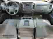 2017 Chevrolet Silverado 2500HD Work Truck с VIN 1GC1CUEG0HF179576, выставлен на аукционе Copart как лот 46821455 с пробегом 185 629 миль миль и Чистый • Clean title. История ставок и продаж доступна на DreamBid. Изображение 8.