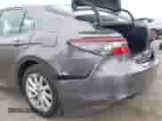 2023 Toyota Camry LE z VIN 4T1C11AKXPU119236, wystawiony jako IAAI lot #43326388 z przebiegiem 23 626 mil mil oraz . Historia ofert i sprzedaży dostępna na DreamBid. Obrazek 20.