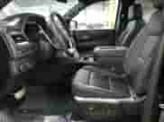 2024 Chevrolet Suburban LT с VIN 1GNSKCKD1RR386268, выставлен на аукционе Copart как лот 44719245 с пробегом 1 498 миль миль и Списание • Salvage title. История ставок и продаж доступна на DreamBid. Изображение 7.