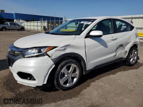 2021 Honda HR-V LX с VIN 3CZRU6H30MM738049, выставлен на аукционе Copart как лот 80755815 с пробегом 137 792 миль миль и На запчасти • Non repairable. История ставок и продаж доступна на DreamBid. Изображение 1.