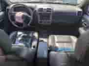 2006 Chevrolet Colorado 3LT z VIN 1GCDS136968290993, wystawiony jako Copart lot #65590635 z przebiegiem 201 791 mil mil oraz Szkoda całkowita • Salvage title. Historia ofert i sprzedaży dostępna na DreamBid. Obrazek 8.