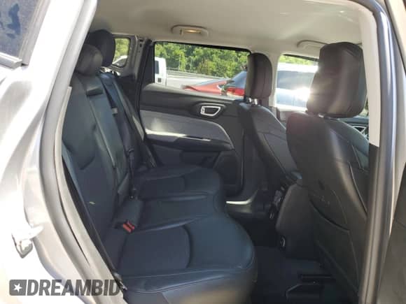 2022 Jeep Compass Latitude с VIN 3C4NJDBB4NT211804, выставлен на аукционе Copart как лот 66072475 с пробегом 29 266 миль миль и Списание • Salvage title. История ставок и продаж доступна на DreamBid. Изображение 11.