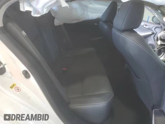 2016 Lexus IS 300/350 с VIN JTHCM1D21G5014116, выставлен на аукционе Copart как лот 71324895 с пробегом 137 330 миль миль и Списание • Salvage title. История ставок и продаж доступна на DreamBid. Изображение 10.