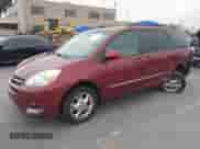 2005 Toyota Sienna XLE Limited z VIN 5TDZA22C15S281382, wystawiony jako IAAI lot #43300575 z przebiegiem 141 246 mil mil oraz . Historia ofert i sprzedaży dostępna na DreamBid. Obrazek 17.