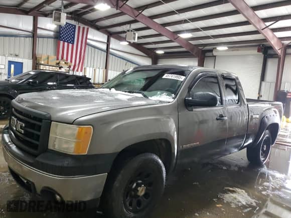 2007 GMC Sierra 1500 Work Truck with VIN 1GTEK19C47E500713, listed as a Copart auction lot 45741995 with 191,683 mi miles and Clean title. Bid and sale history available at DreamBid. Image 1.