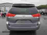 2013 Toyota Sienna LE AAS с VIN 5TDKK3DC1DS389260, выставлен на аукционе Copart как лот 84807565 с пробегом 238 792 миль миль и Списание • Salvage title. История ставок и продаж доступна на DreamBid. Изображение 6.