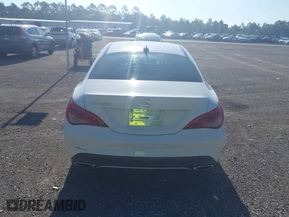 2017 Mercedes-Benz CLA 250 с VIN WDDSJ4EB0HN403827, выставлен на аукционе IAAI как лот 42861467 с пробегом 51 752 миль миль и . История ставок и продаж доступна на DreamBid. Изображение 16.