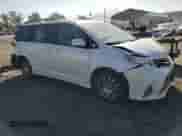 2020 Toyota Sienna XLE z VIN 5TDYZ3DC5LS041613, wystawiony jako Copart lot #84788495 z przebiegiem 69 860 mil mil oraz Szkoda całkowita • Salvage title. Historia ofert i sprzedaży dostępna na DreamBid. Obrazek 4.