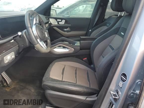 2023 Mercedes-Benz GLS 63 AMG z VIN 4JGFF8KE9PB011203, wystawiony jako Copart lot #74066084 z przebiegiem Nie podano mil oraz Szkoda całkowita • Salvage title. Historia ofert i sprzedaży dostępna na DreamBid. Obrazek 7.