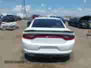 2019 Dodge Charger SXT z VIN 2C3CDXBG6KH702704, wystawiony jako IAAI lot #42958720 z przebiegiem 117 552 mil mil oraz . Historia ofert i sprzedaży dostępna na DreamBid. Obrazek 17.