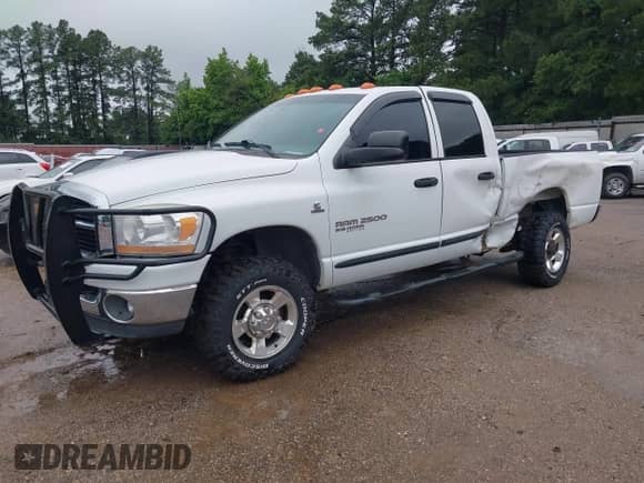 2006 Dodge 2500 SLT с VIN 3D7KS28C36G230672, выставлен на аукционе IAAI как лот 42396365 с пробегом 190 519 миль миль и . История ставок и продаж доступна на DreamBid. Изображение 21.