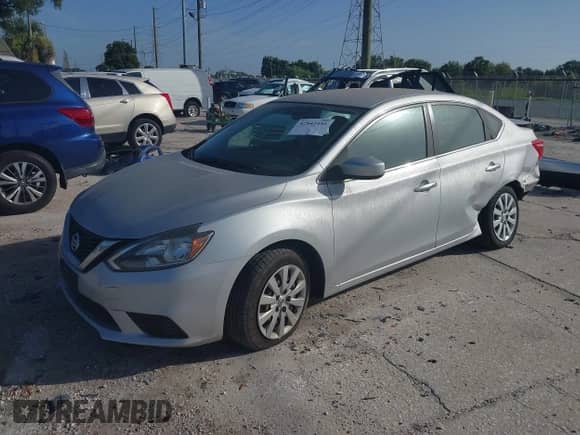 2017 Nissan Sentra SR с VIN 3N1AB7AP6HY404833, выставлен на аукционе IAAI как лот 42842451 с пробегом 66 479 миль миль и . История ставок и продаж доступна на DreamBid. Изображение 2.