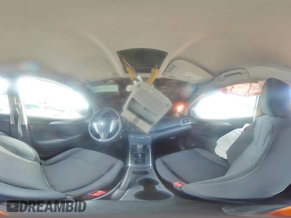 2017 Nissan Sentra SV z VIN 3N1AB7AP7HY267286, wystawiony jako Copart lot #83948775 z przebiegiem 84 677 mil mil oraz Szkoda całkowita • Salvage title. Historia ofert i sprzedaży dostępna na DreamBid. Obrazek 14.