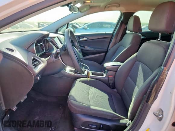 2019 Chevrolet Cruze LT с VIN 1G1BE5SM4K7111435, выставлен на аукционе Copart как лот 66938005 с пробегом 149 757 миль миль и Чистый • Clean title. История ставок и продаж доступна на DreamBid. Изображение 7.