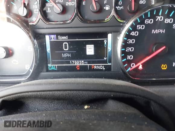 2020 Chevrolet Suburban LT with VIN 1GNSKHKC6LR304885, listed as a IAAI auction lot 43213423 with 179,235 mi miles and . Bid and sale history available at DreamBid. Image 15.