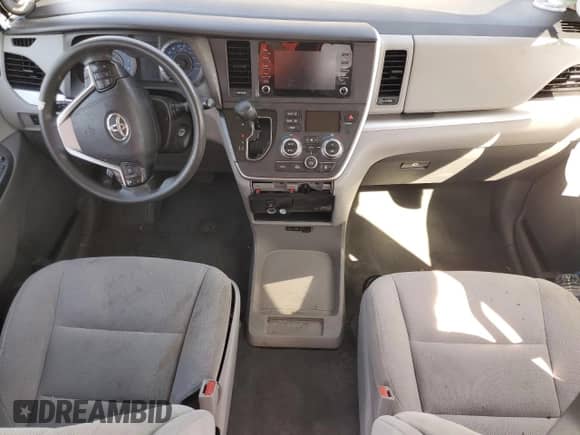 2020 Toyota Sienna L with VIN 5TDZZ3DC9LS065532, listed as a Copart auction lot 50344025 with 97,854 mi miles and Salvage title. Bid and sale history available at DreamBid. Image 8.