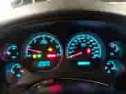 2008 Chevrolet Suburban 3LT z VIN 1GNFK16388J153783, wystawiony jako IAAI lot #42080742 z przebiegiem 301 158 mil mil oraz . Historia ofert i sprzedaży dostępna na DreamBid. Obrazek 7.