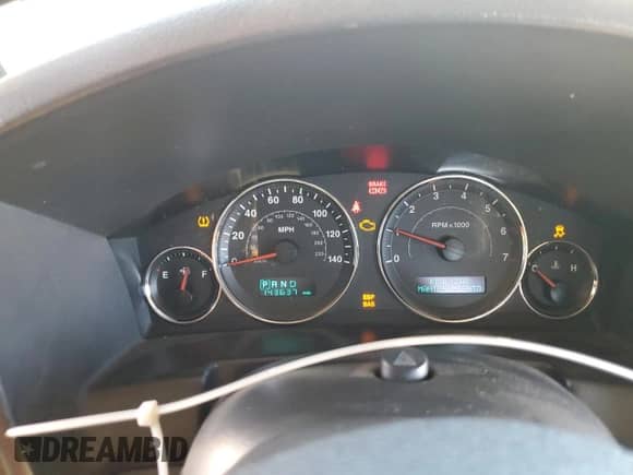 2007 Jeep Commander Sport с VIN 1J8HG48K77C661568, выставлен на аукционе Copart как лот 71834435 с пробегом 143 637 миль миль и Списание • Salvage title. История ставок и продаж доступна на DreamBid. Изображение 9.