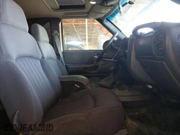 2004 Chevrolet Blazer LS с VIN 1GNCS18X34K151916, выставлен на аукционе Copart как лот 57501035 с пробегом 191 104 миль миль и Списание • Salvage title. История ставок и продаж доступна на DreamBid. Изображение 7.