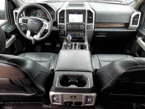 2018 Ford F-150 XL z VIN 1FTEW1CP2JKC81436, wystawiony jako Copart lot #68077215 z przebiegiem 92 162 mil mil oraz Szkoda całkowita • Salvage title. Historia ofert i sprzedaży dostępna na DreamBid. Obrazek 8.